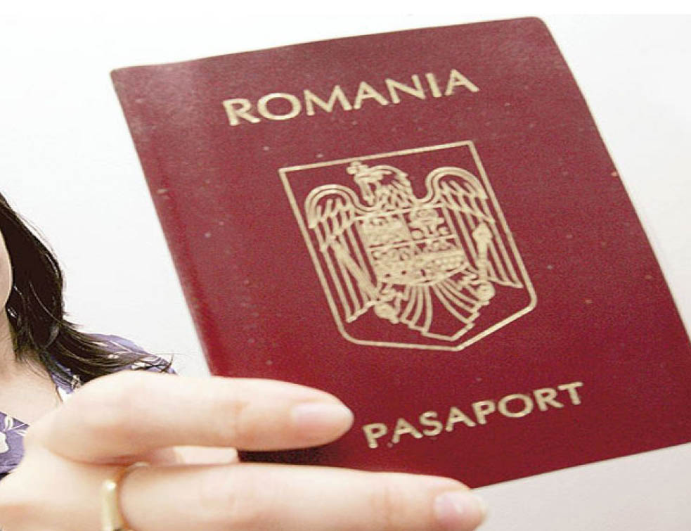 Ministru MAI: Program prelungit şi suplimentarea personalului pentru eficientizarea activităţii la Paşapoarte