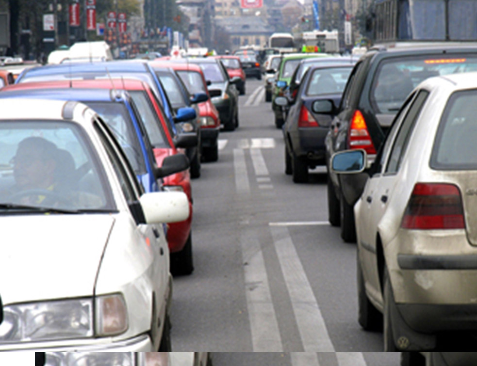 Tot mai multe autoturisme second-hand pe şosele ! Vezi ce spune statistica