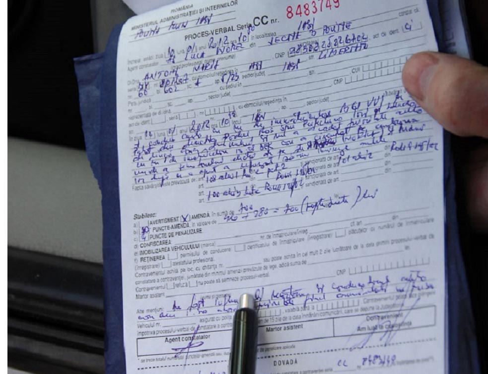 Peste 7.500 de amenzi date de Poliţie într-o singură zi