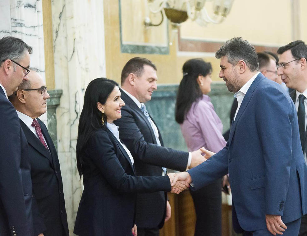 Contractul privind dotarea Spitalului Județean Baia Mare cu un sistem complet de radioterapie a fost semnat de ministrul Sănătății