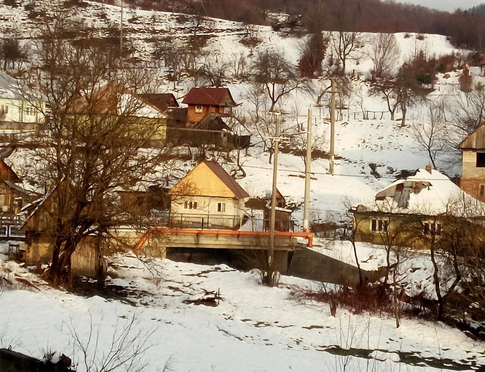 BĂIUȚ: S-a făcut recepția podului care duce spre Tocila