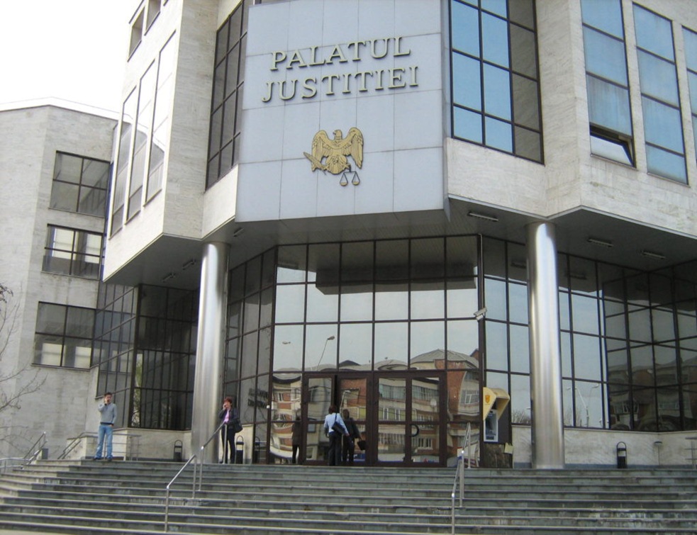 Luni, 18 decembrie: Protestul magistraților maramureșeni