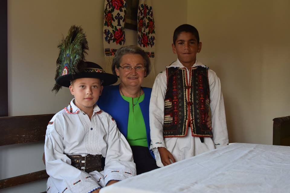 Dr. Viorica Cherecheş : Speranţa să vă deschidă poarta spre un An Nou plin de lumină