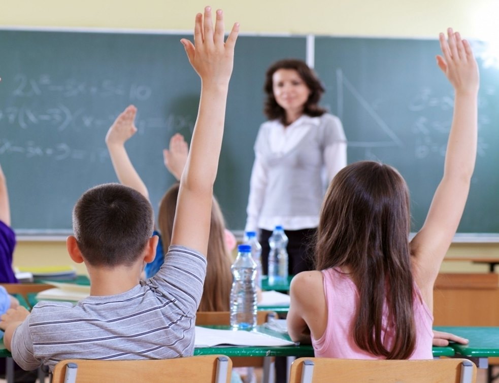 Costul standard anual pentru elevi şi preşcolari va crește în 2018