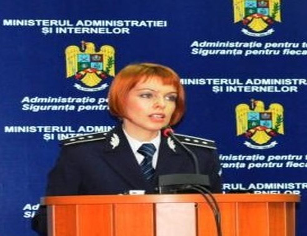 Şeful Poliţiei Române luat la întrebări de Ministrul Afacerilor Interne. Are legătură cu pedofilul din Bucureşti