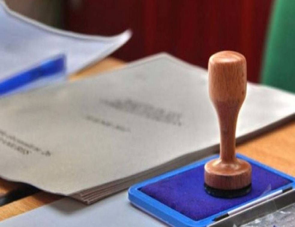 La următoarele alegeri vor vota mai puţini români. Află motivul