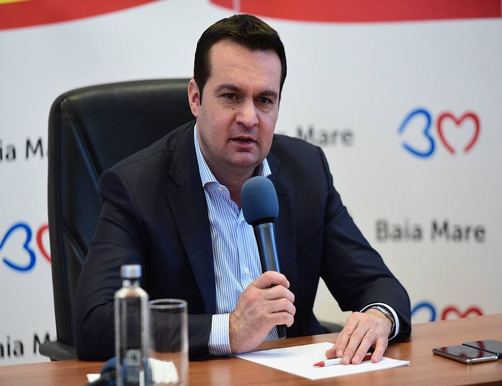 Educaţie de calitate în Baia Mare. Ce planuri are primarul pentru elevii din oraş