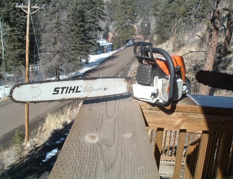 Hoţ oprit în plină acţiune de un vecin al victimei