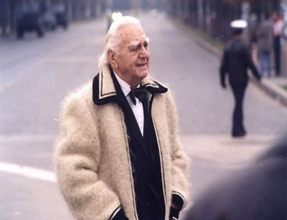 Ion Raţiu a dat cea mai elegantă definiţie a democraţiei: „Voi lupta până la ultima mea picătură de sânge ca să ai dreptul să nu fii de acord cu mine!“