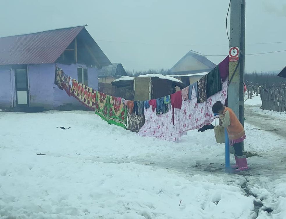 Ponorâta, locul din Maramureş unde „oamenii sunt ascunși de lume și uitaţi în sărăcia lor” – FOTO