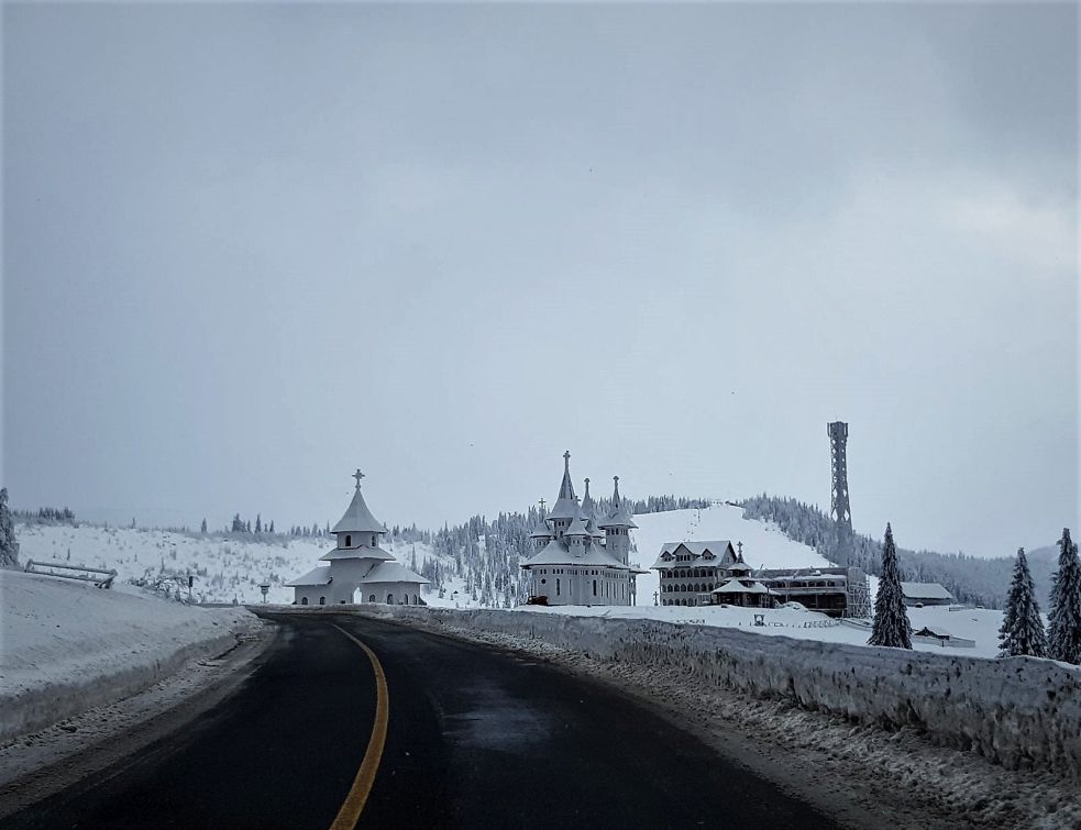 Circulație rutieră în condiții de iarnă pe drumurile naționale din județ