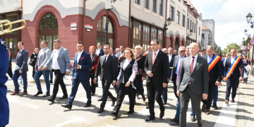 Parada portului popular din cadrul evenimentului ”Zilele Maramureșului”, o atracție pe străzile municipiului Baia Mare