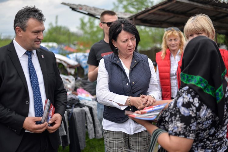 Crina Fiorela Chilat, candidat eligibil pentru Parlamentul European: „Am început ultima săptămână de campanie electorală la Dragomirești”