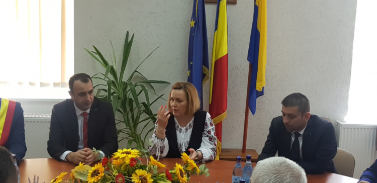 Ministrul Carmen Dan în vizită de lucru la viitoarea stație SMURD din Șomcuta Mare
