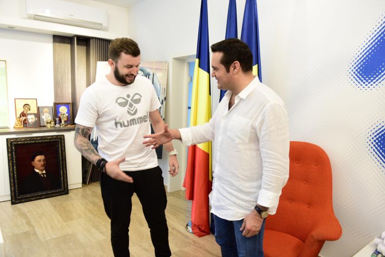 Minaur revine la gloria de odinioară prin aducerea „acasă” a jucătorilor valoroși