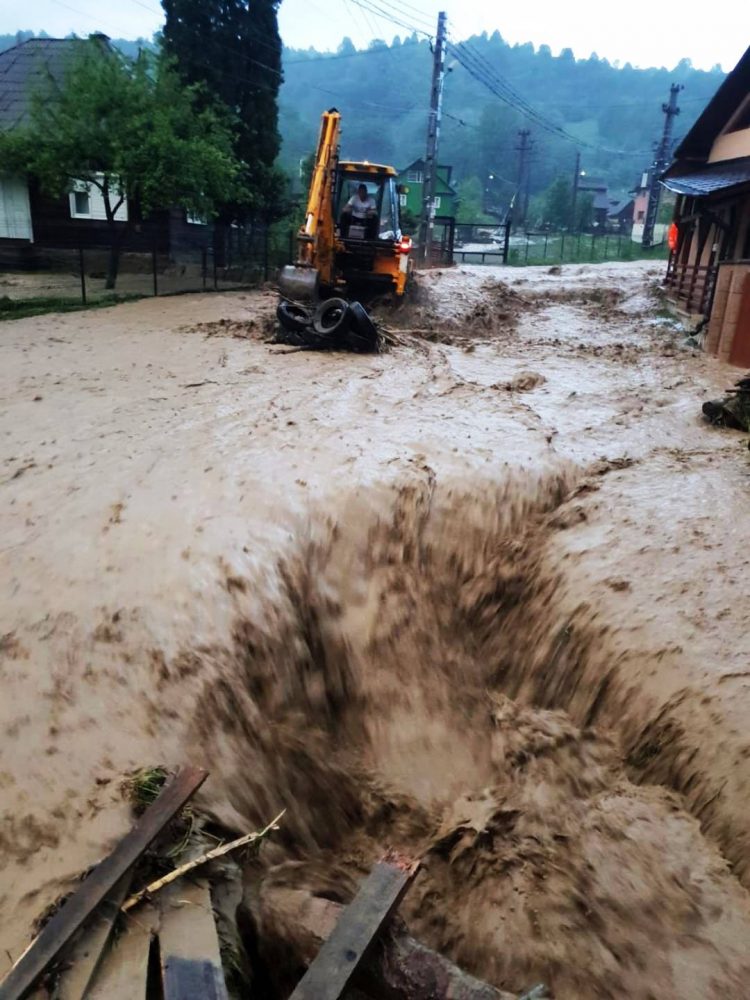 11,4 milioane lei pagube produse de inundații în Vișeu de Sus