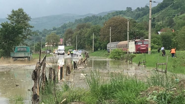 Ploaie torențială și inundații în Maramureș. Unde sunt probleme