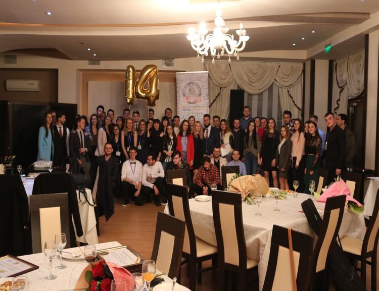 La mulți ani, LSPV! Organizația studențească a aniversat 14 ani de la înființare