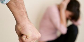 Ordine de protecţie emise ieri de poliţiştii maramureşeni, pe numele a trei bărbaţi agresivi. Doi au fost internaţi