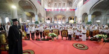 Hramul Catedralei Episcopale „Sfânta Treime” din Baia Mare şi Procesiunea „Spre Sfânta Treime”