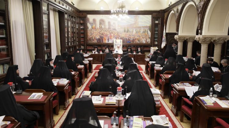 Ierarhii maramureșeni, prezenți la Sfântul Sinod – FOTO