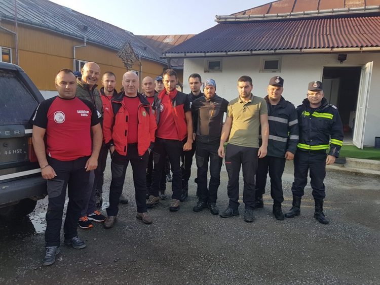 Salvamontiștii maramureșeni în alertă: caută o persoană rătăcită la Crasna Vișeului