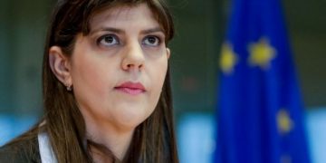 Cea mai înaltă distincție a Franței va fi primită de Kovesi