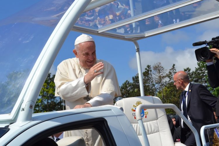 Vizita Papei Francisc în Blaj: „Mica Romă”, revărsare a milostivirii divine peste pelerini