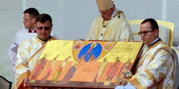 Papa Francisc pe Câmpia Libertăţii de la Blaj: „Să duceți lumina Evangheliei ca aceşti Fericiţi”