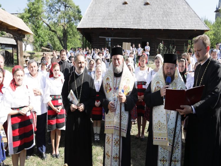 În Baia Mare se desfăşoară Întâlnirea mitropolitană a tinerilor ortodocşi sub genericul „Iubesc satul românesc”