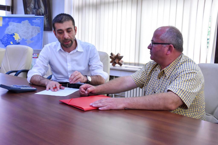 Salarii mărite lunar cu 500 lei net pentru angajații Aeroportului Internațional ”Maramureș”