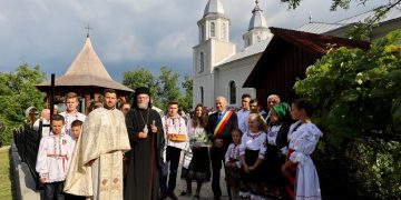 Târnosirea bisericii din Brebeni, Protopopiatul Lăpuş