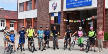 Tabără de vară cu participare internaţională, în comuna Fărcaşa