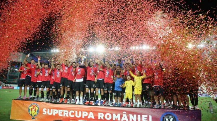 FOTBAL: FC Viitorul a învins CFR Cluj şi a câştigat pentru prima dată Supercupa României