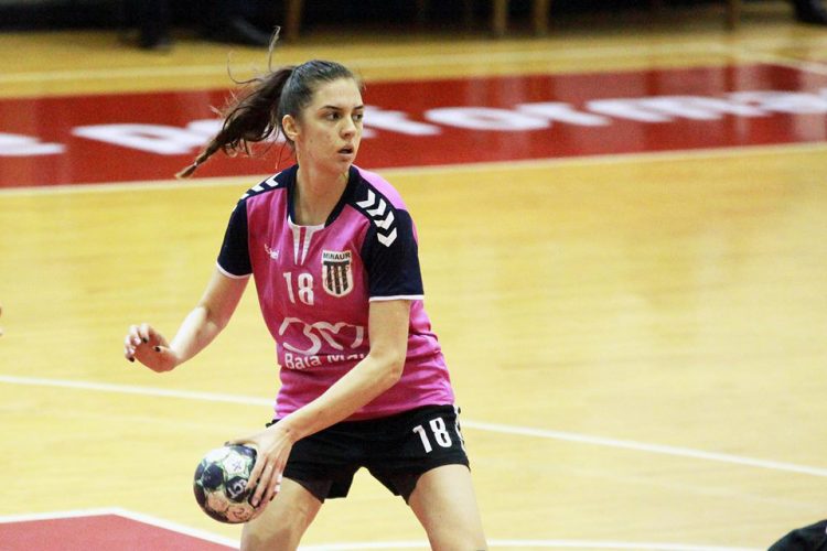 HANDBAL – Andreea Tecar merge la Zalău, la Minaur vine Roxana Szollosi