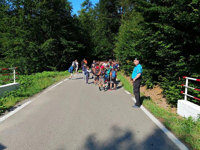 Campanie preventiv-educativă, desfăşurată de jandarmii maramureşeni cu copiii aflaţi în tabăra sportivă de vară