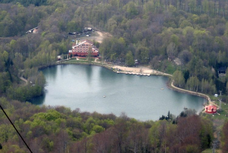 Anunț de interes public pentru iubitorii de pescuit dar şi de drumeţii la Lacul Bodi