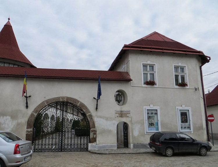 Pentru nostalgici. Expoziție inedită la Muzeul Județean de Istorie și Arheologie