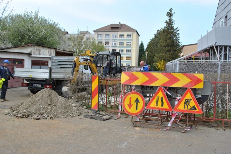 Intervenţii Vital, 8 iulie. Mai multe străzi din Baia Mare rămân fără apă potabilă