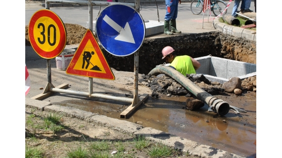 Lucrări de reparații și modernizare la rețeaua de distribuție a apei potabile din Târgu Lăpuș