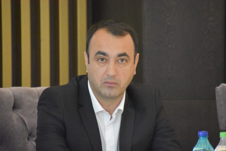 Prefectul mută audiențele în teritoriu. Unde se va întâlni cu maramureșenii