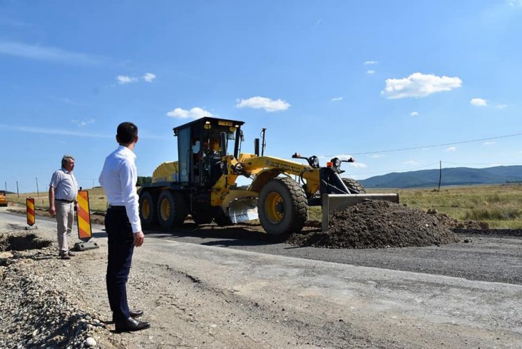 Zetea: „Am inspectat șantierul pe drumul județean 182 B, legătura rutieră între Șomcuta Mare – Miresu Mare – Remeti pe Somes.
