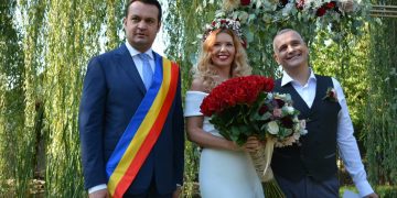 Bucurie la Spitalul Județean. Un cunoscut medic s-a căsătorit cu aleasa inimii – FOTO