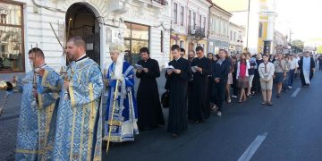 Naşterea Maicii Domnului, marcată printr-o procesiune cu moaştele episcopului Iuliu Hossu