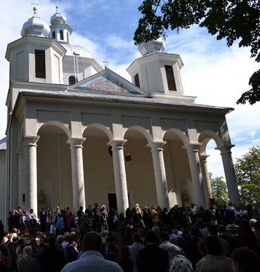 Hramul Bisericii greco-catolice din Șișeşti, duminică, 8 septembrie