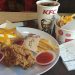 KFC România în centrul unui scandal. Ce au găsit inspectorii ANPC în sucuri