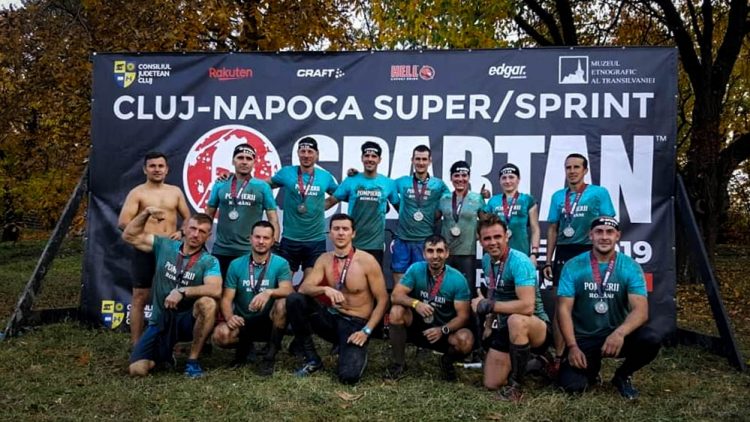 Pompier maramureșean, în echipa care a ocupat primul loc pe podium la Spartan Sprint România 2019!