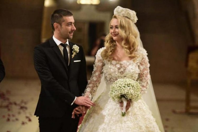 Nuntă mare-n Maramureş: „Casă de piatră, Gabriel Zetea!”