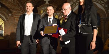 Academicianul Emil Burzo a fost distins cu titlul de Cetățean de Onoare al județului Maramureș