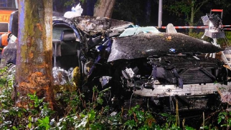 Trei români la un pas de moarte, alţi trei răniţi, în curse ilegale cu bolizi de lux la Hamburg – FOTO